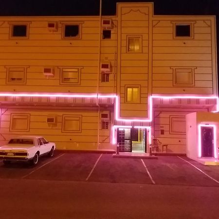 المسرة سكن للعزاب فقط Yanbu Bagian luar foto