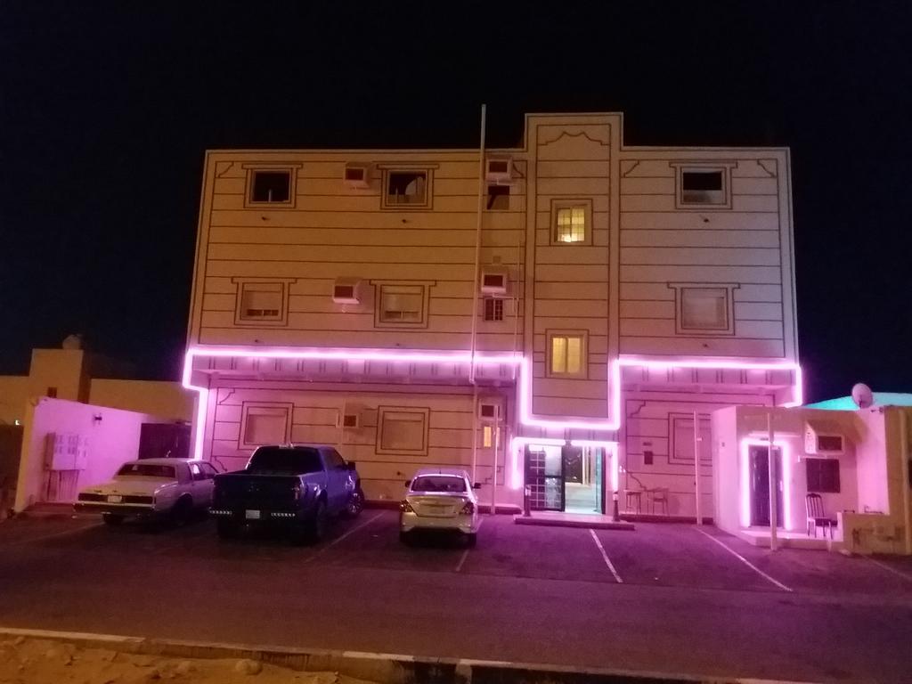 المسرة سكن للعزاب فقط Yanbu Bagian luar foto